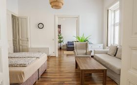 Vienna Living Apartments - Strohgasse